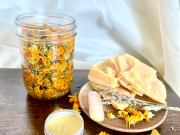 Wandering Wyld, Herbal Skincare: Make your Own Lip Balm