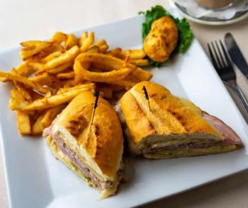 Josef's Vienna Bakery & Cafe, Fantastic Sandwiches