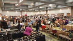 Tanner&#039;s Marketplace Antiques and Crafts Show photo