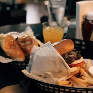 Archie&#039;s Giant Hamburgers &amp; Breakfast photo