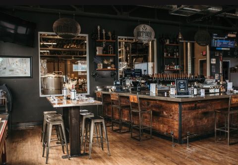 10 Torr Distilling & Brewing, Basic Experience Tour