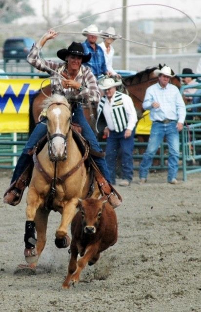 Reno Rodeo, Women’s Breakaway Roping