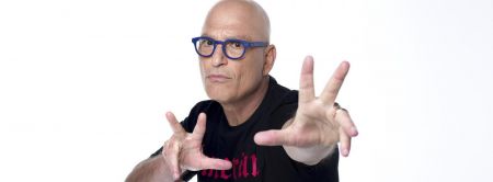 Silver Legacy Resort Casino, Howie Mandel