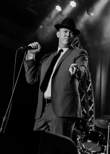 Reno Jazz Orchestra, Sinatra Sings, Basie Swings ft. Matt Mauser
