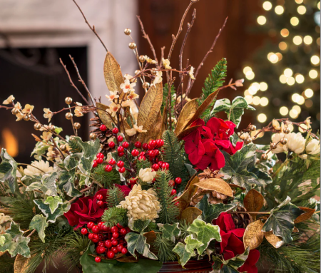 Wandering Wyld, Christmas Centerpiece Workshop with The Moss Collective