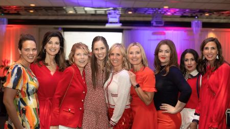 Atlantis Casino Resort Spa, Pearls with Purpose: Champagne Luncheon & Fashion Show