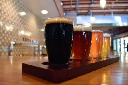 Piñon Bottle Co, Happy Hour