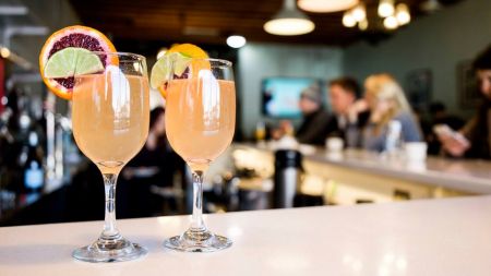 Creme Neighborhood Cafe and Catering Reno, Happy Hour