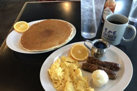 Archie's Giant Hamburgers & Breakfast, Hot Cake Combo Thursdays