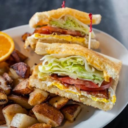 Archie's Giant Hamburgers & Breakfast, Breakfast Sandwich Fridays